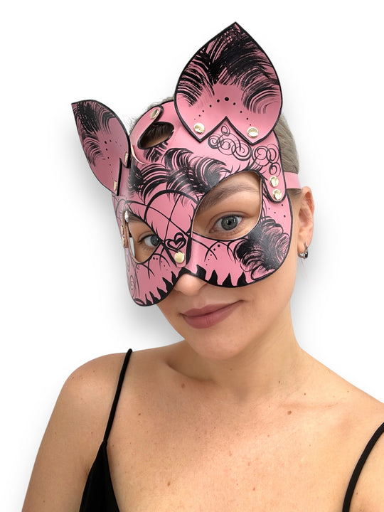 Leather cat mask (pattern)