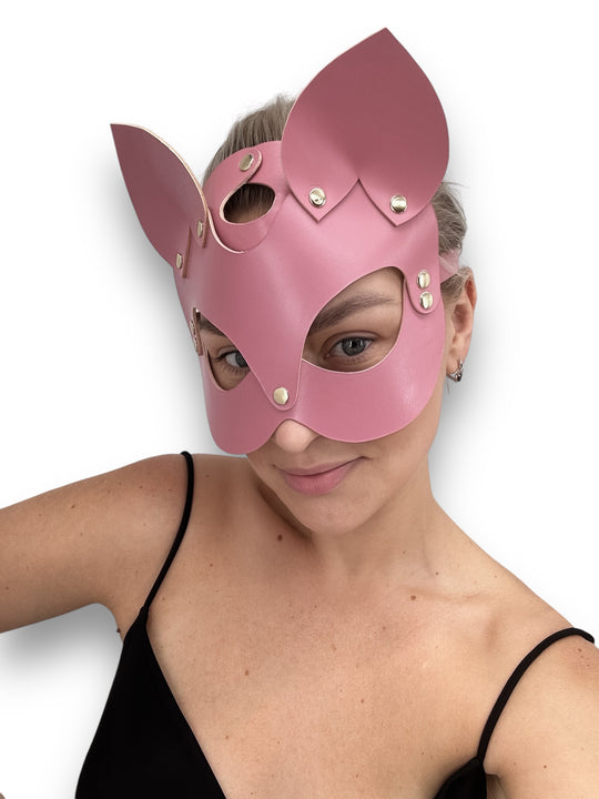 Leather cat mask