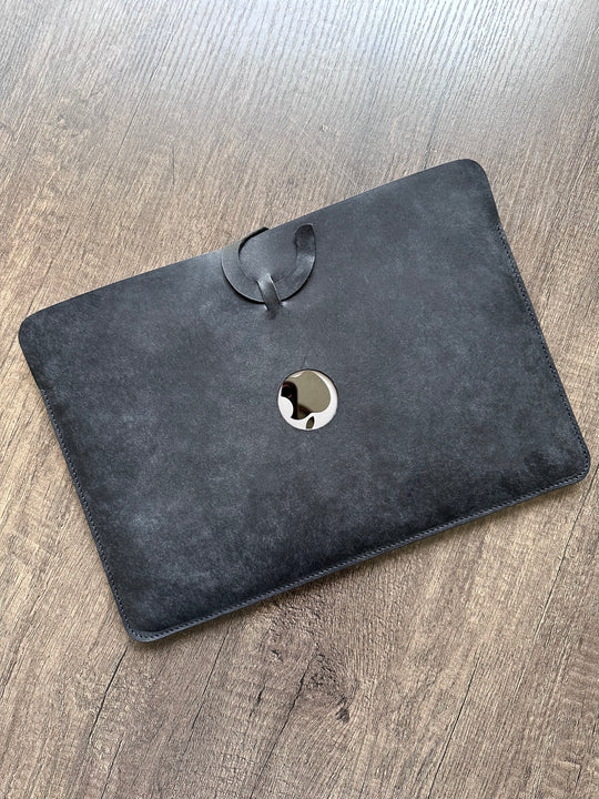 MacBook Case "Pueblo Antique Black"