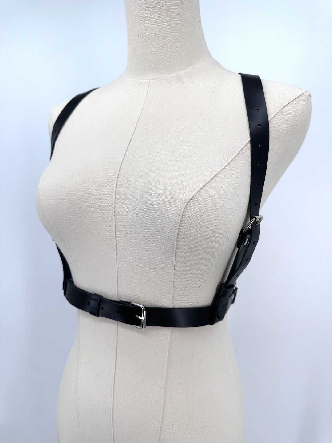 Premium leather harness "Patterns"