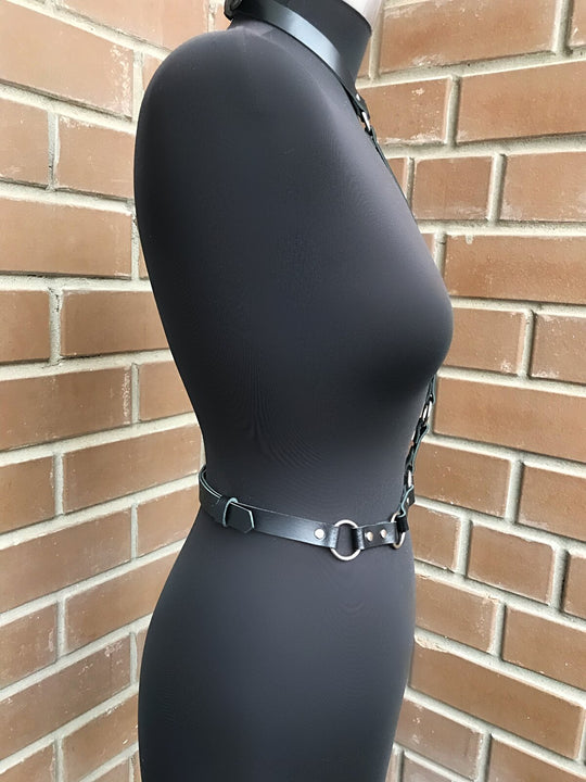 Leather chest harness "Tie with Rings"