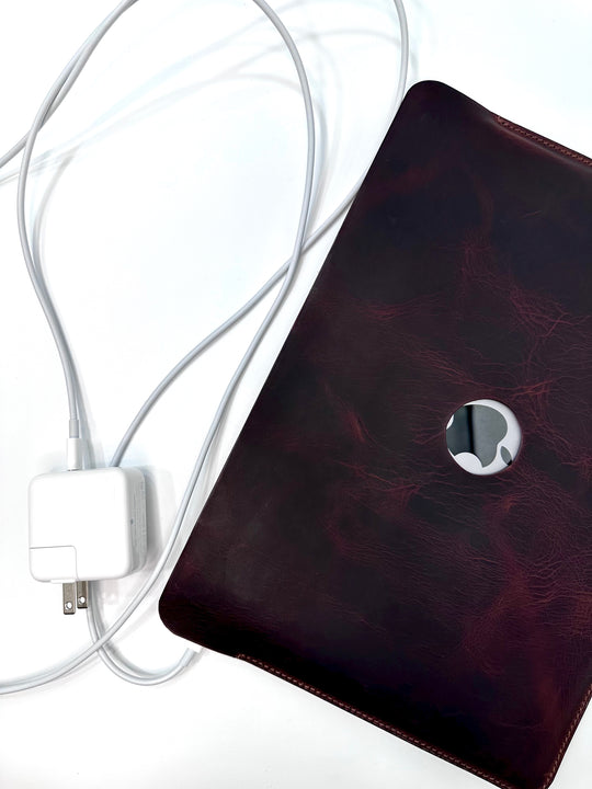 MacBook Case "wax pull up dark brown"