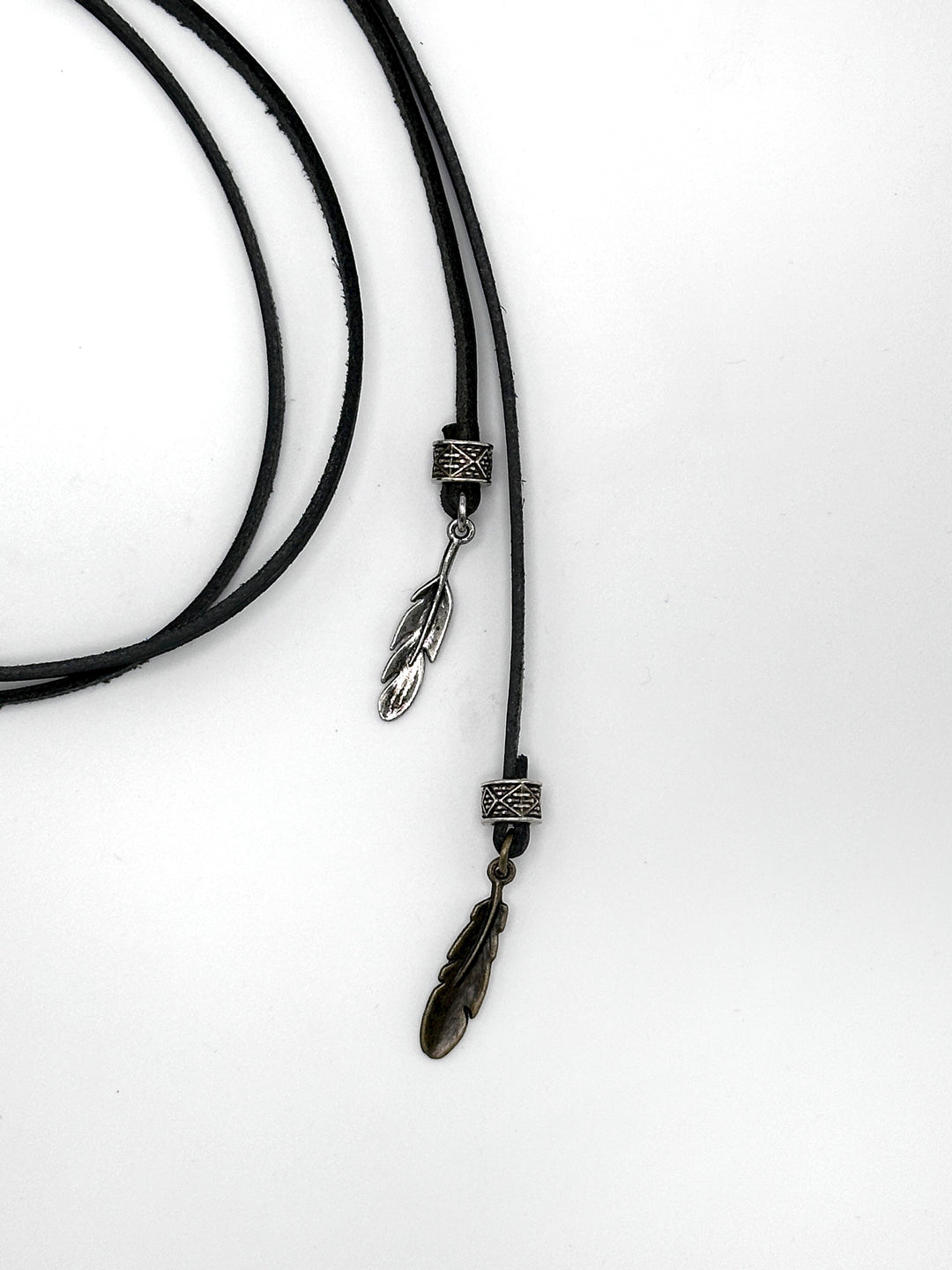 leather necklace for women "feathers Dark Brown"
