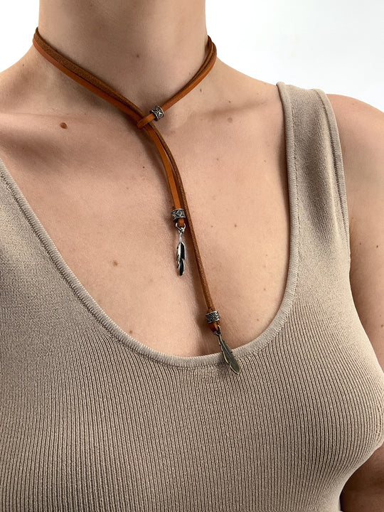 leather necklace for women "feathers Tobacco"