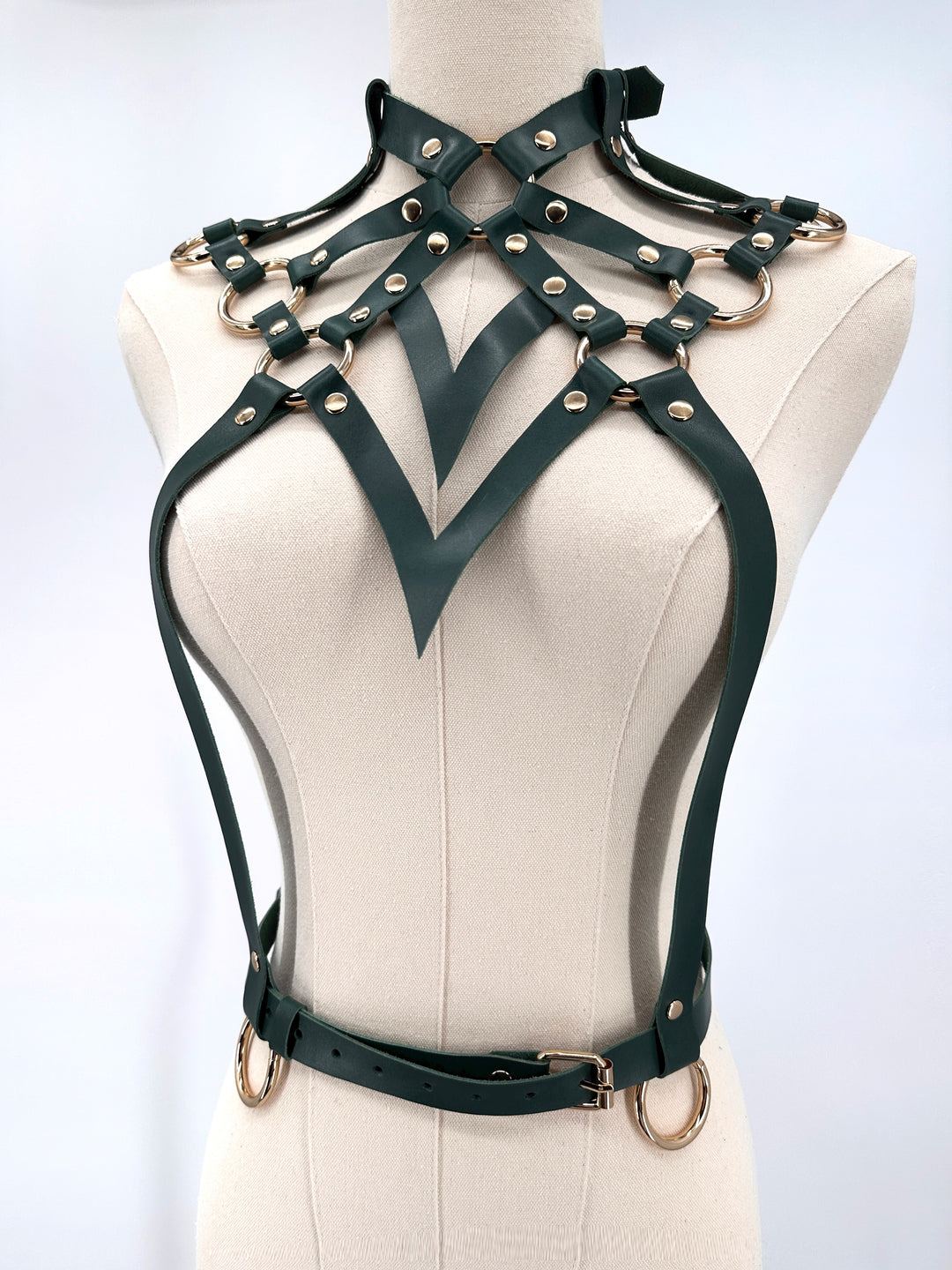 Leather belt "Necklace"